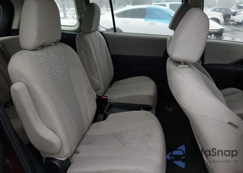 2012 Mazda Mazda5 Sport z USA, uszkodzony, nr VIN JM1CW2BL3C0110561